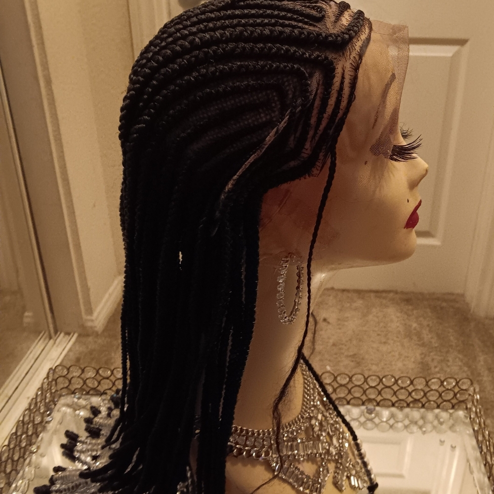 Wig - Picture 2 of 6